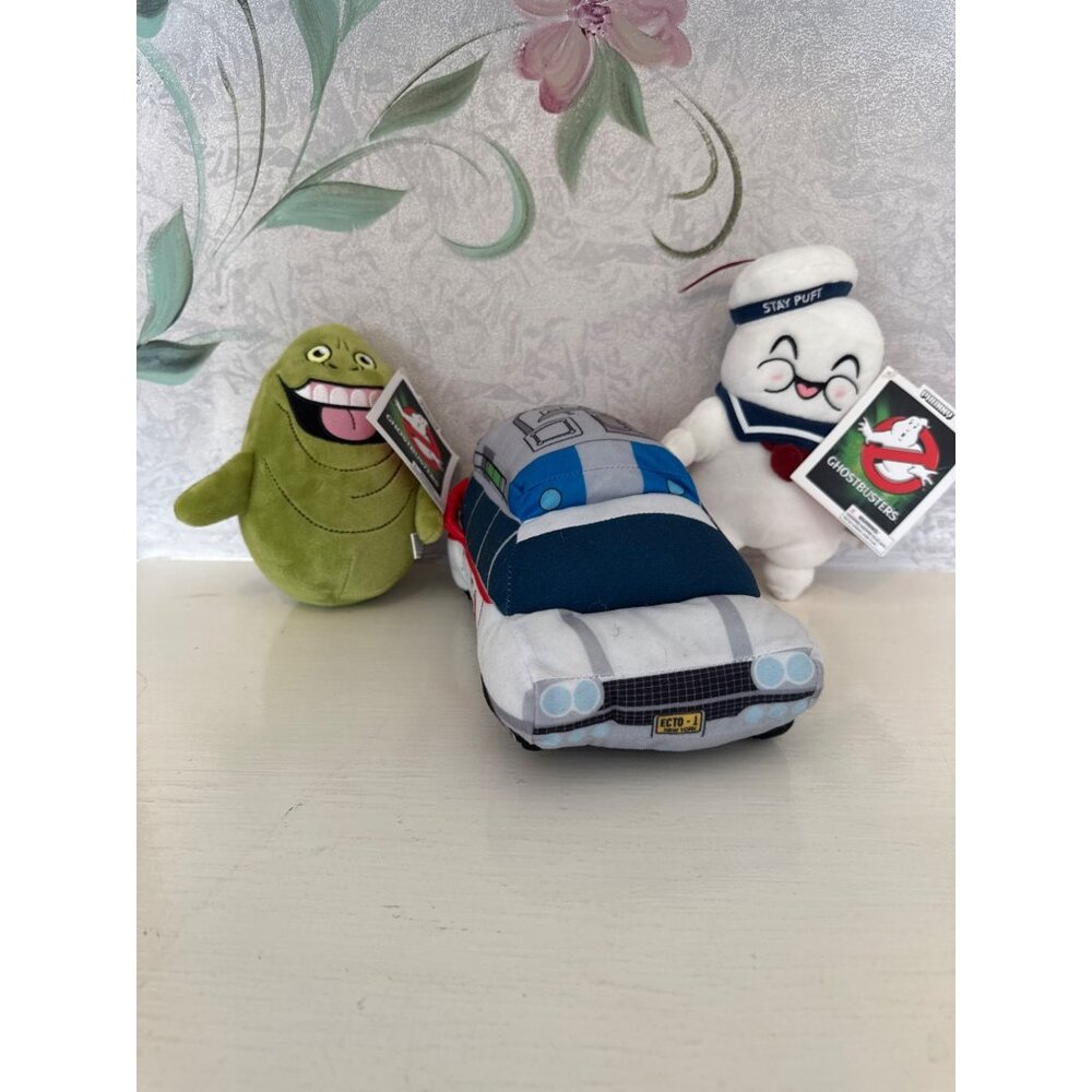 Ghostbusters Plush Toy Set With Stay Puft Slimer & Ecto-1 Car